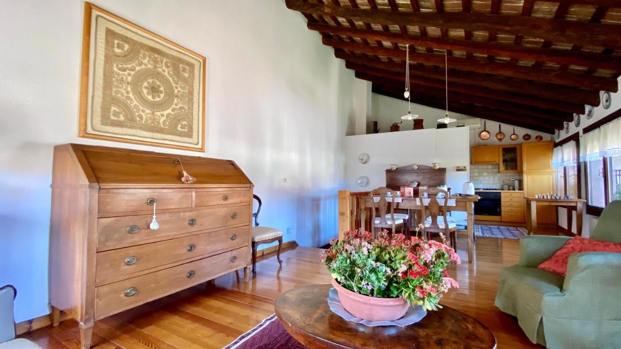 Regina Dei Fiori Apartment *