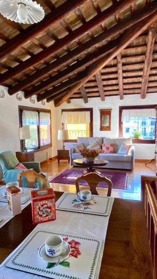 Regina Dei Fiori Apartment *